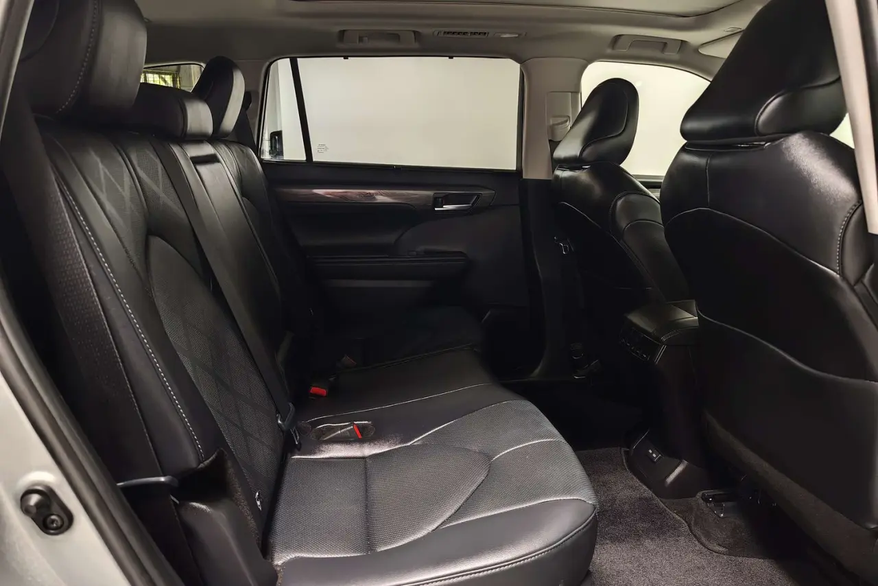 2025 Toyota Kluger Gallery Image 11