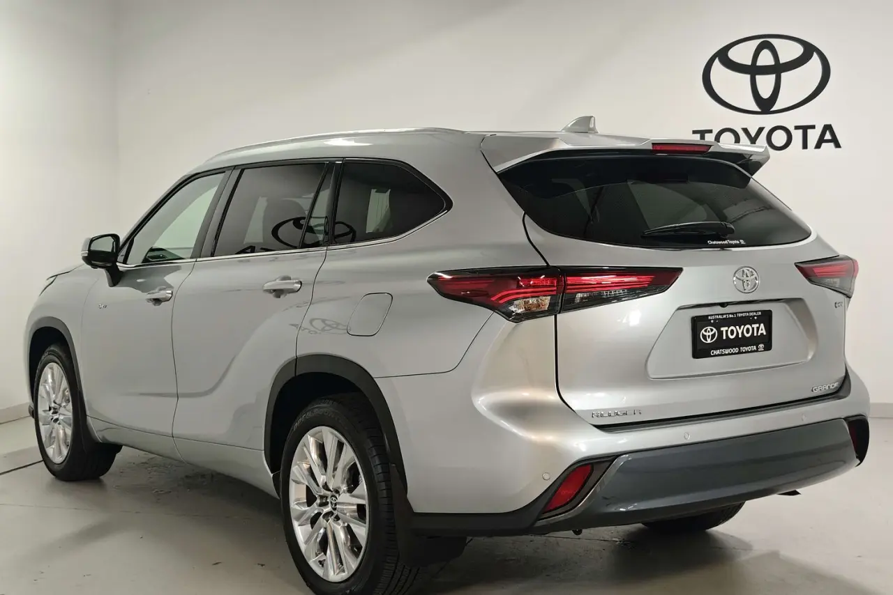 2025 Toyota Kluger Gallery Image 6