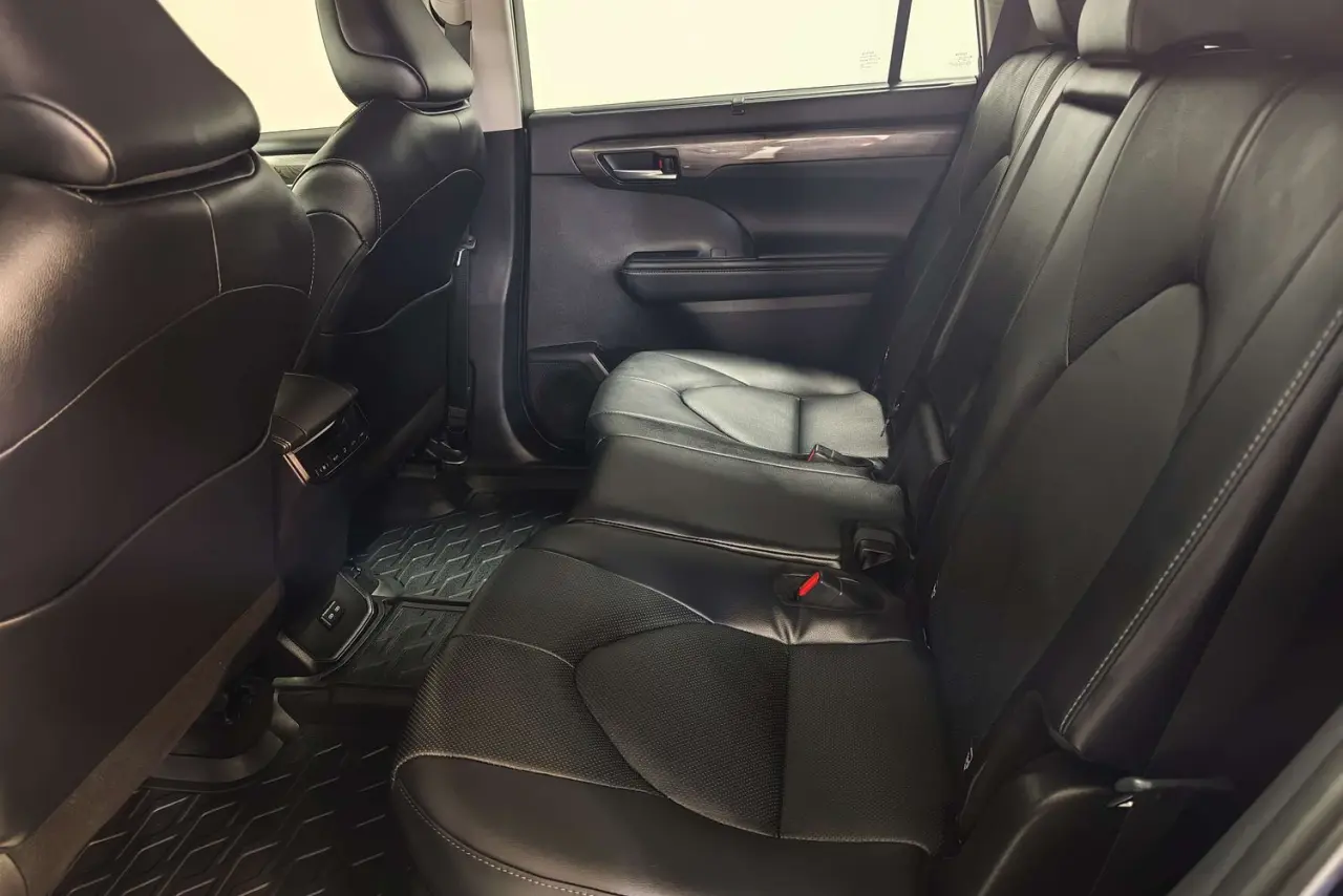 2025 Toyota Kluger Gallery Image 14