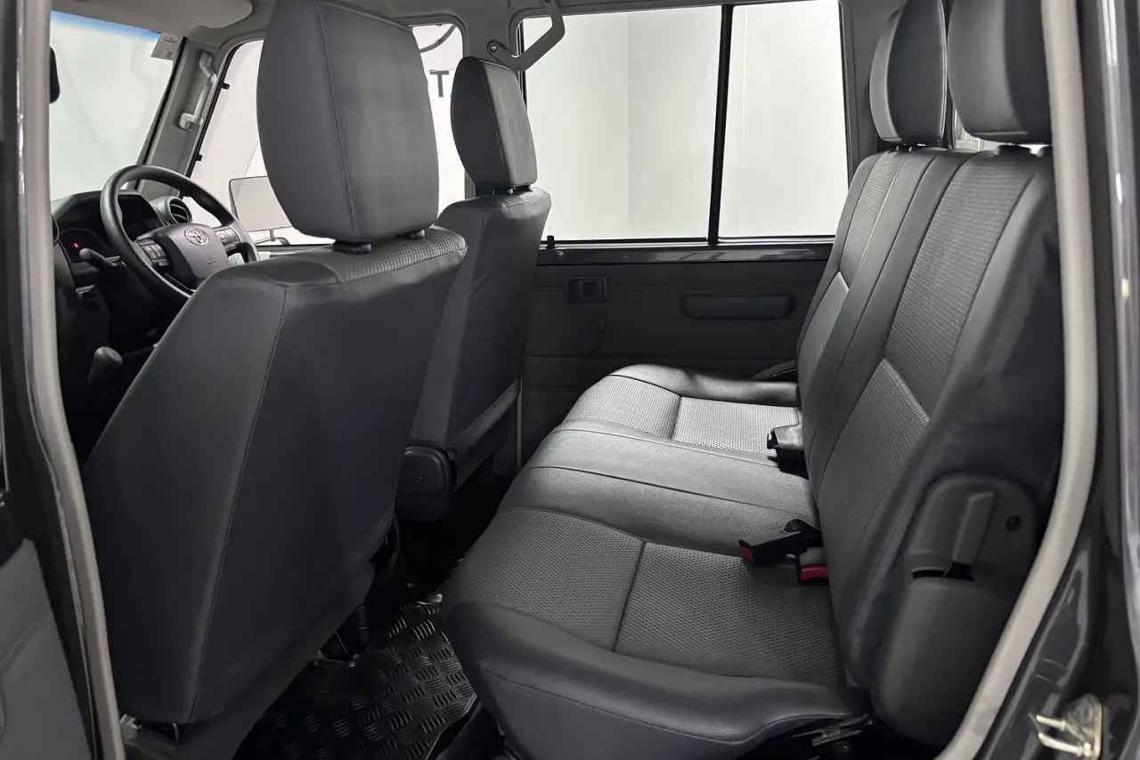 2024 Toyota Landcruiser Gallery Image 13