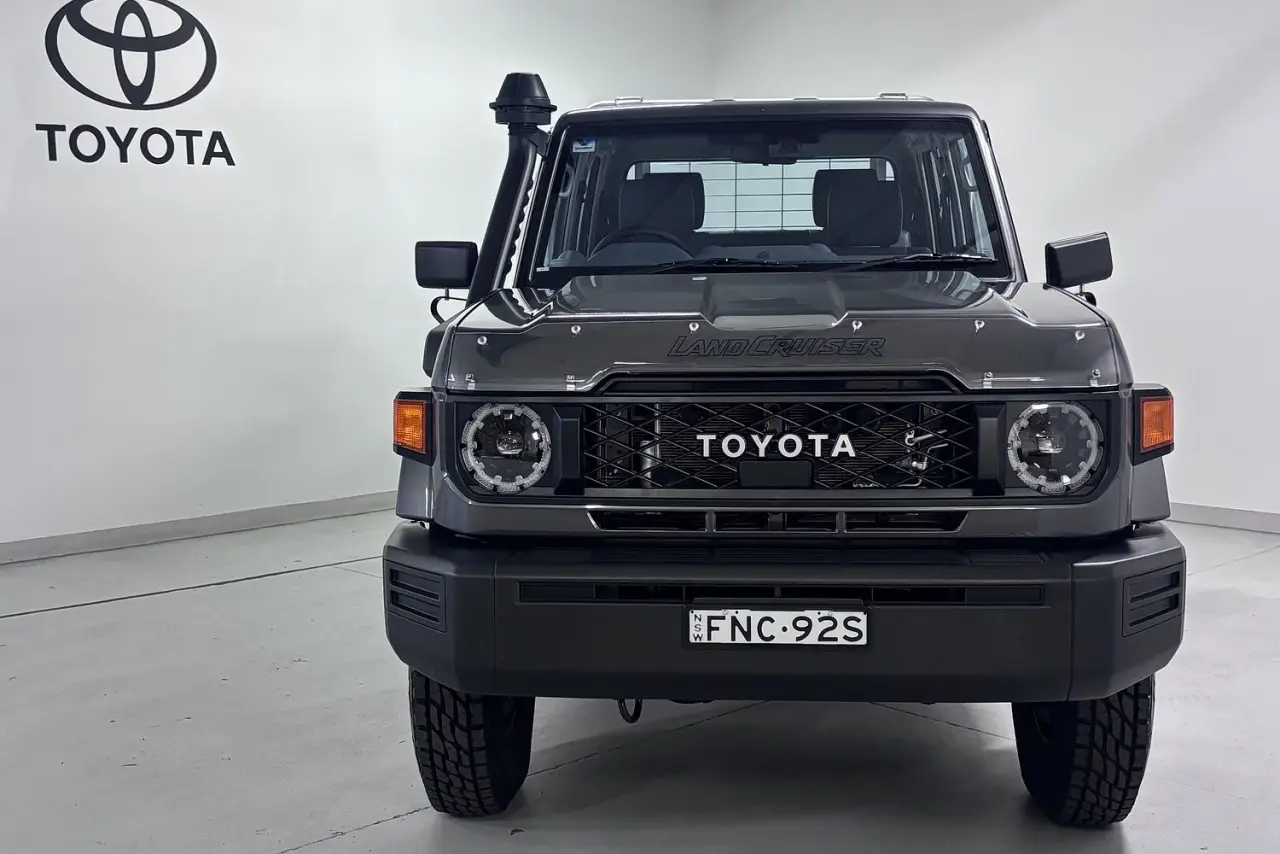 2024 Toyota Landcruiser Gallery Image 2