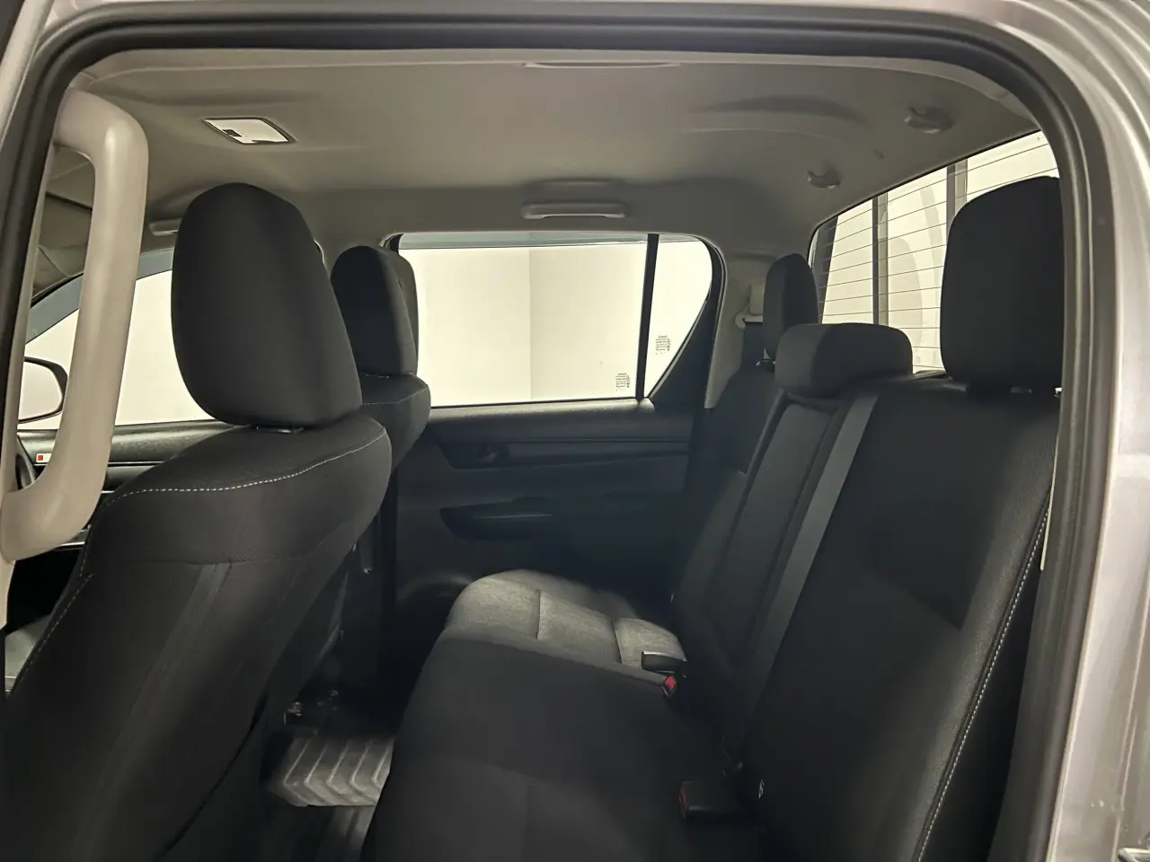 2024 TOYOTA HILUX Gallery Image 13