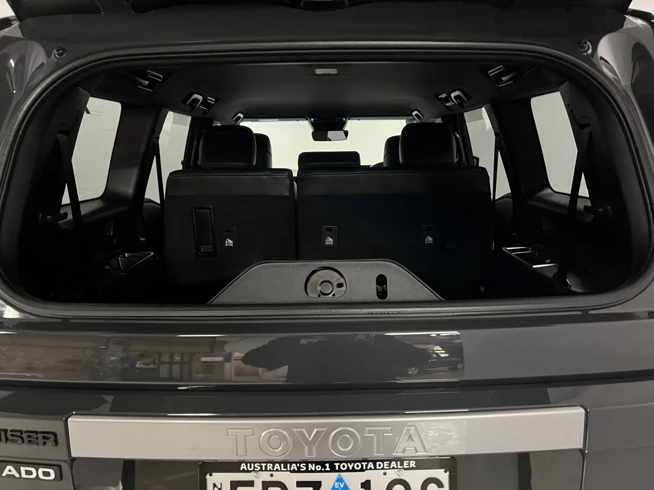 2024 TOYOTA PRADO Gallery Image 12