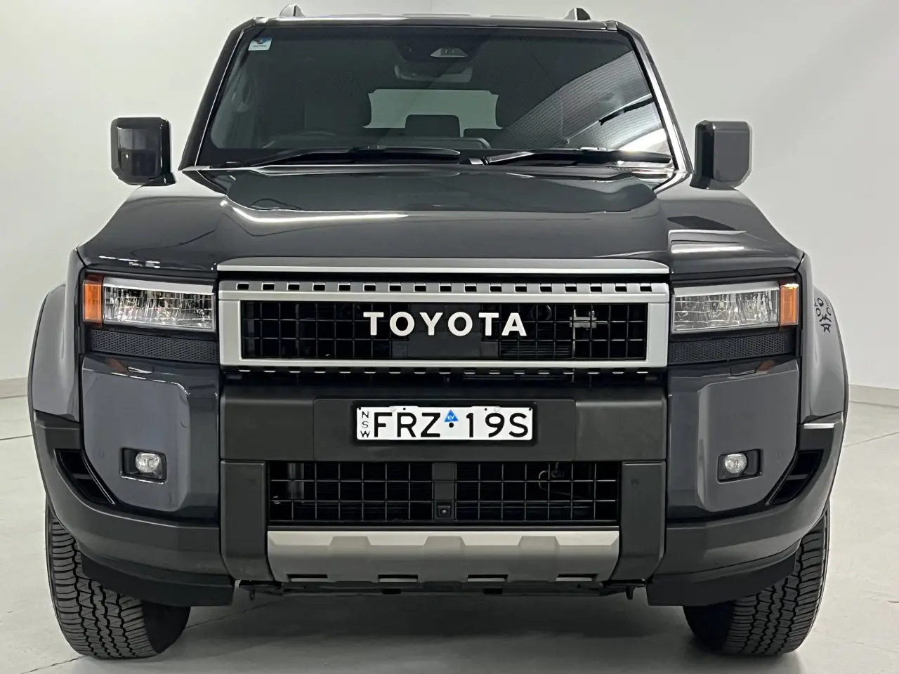 2024 TOYOTA PRADO Gallery Image 3