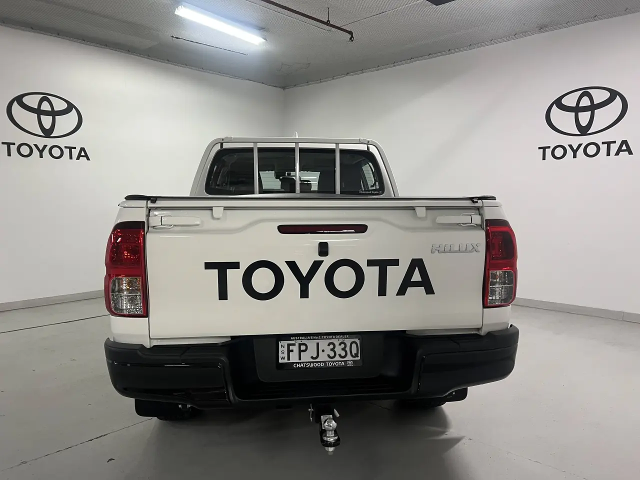 2025 TOYOTA HILUX Gallery Image 6