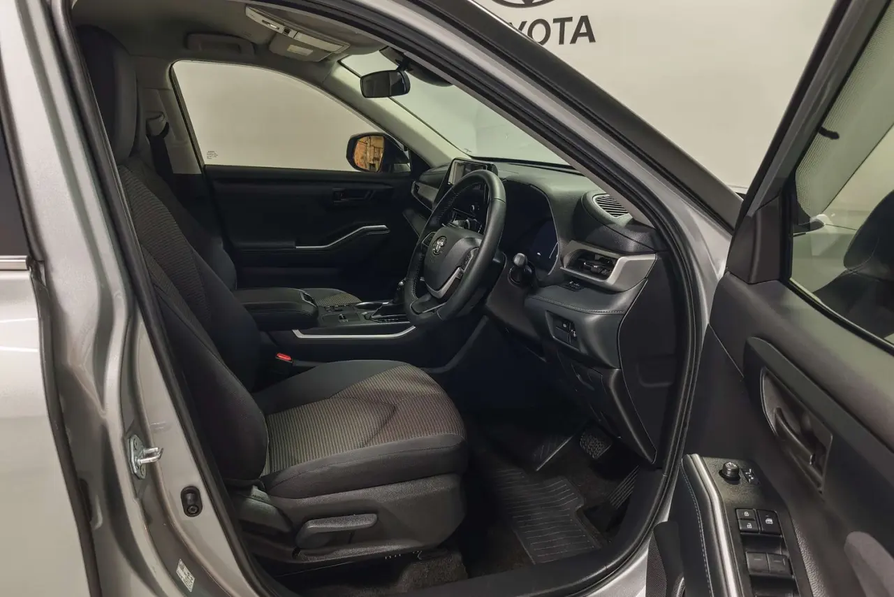 2025 Toyota Kluger Gallery Image 10