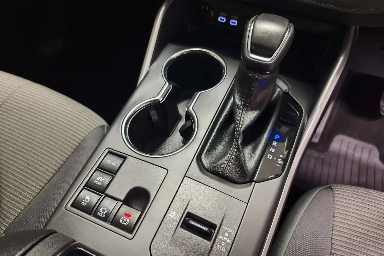 2025 Toyota Kluger Gallery Image 20