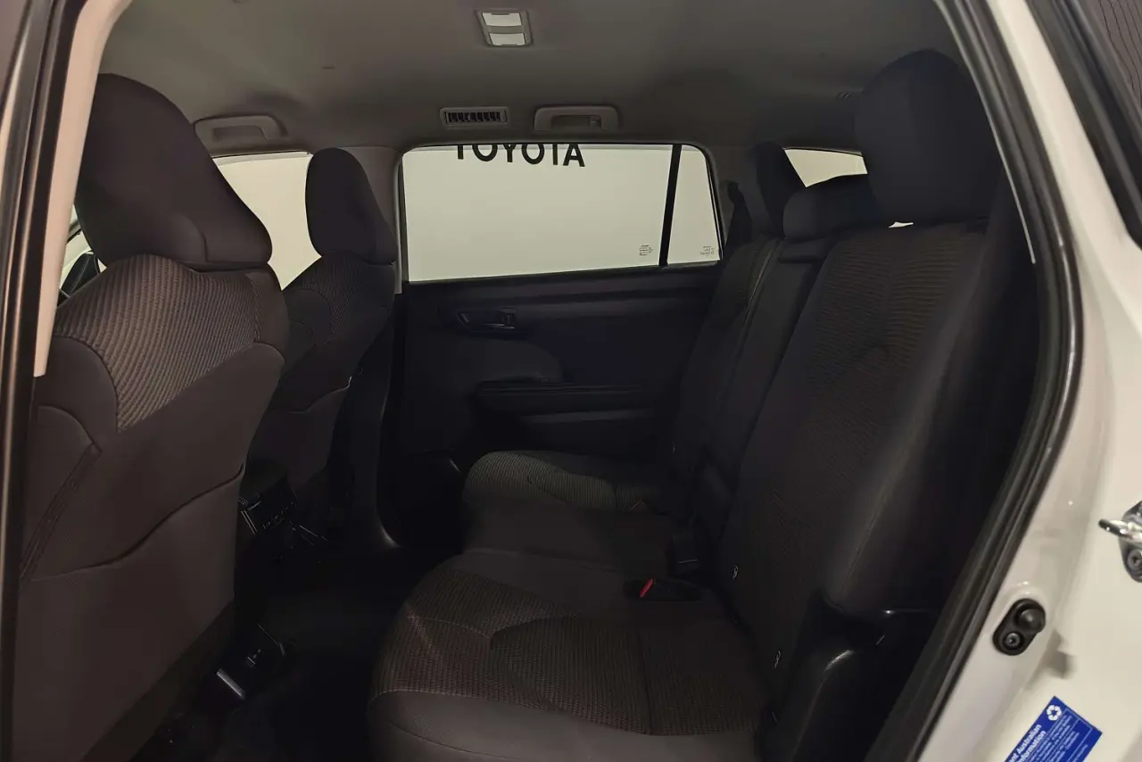 2025 Toyota Kluger Gallery Image 14