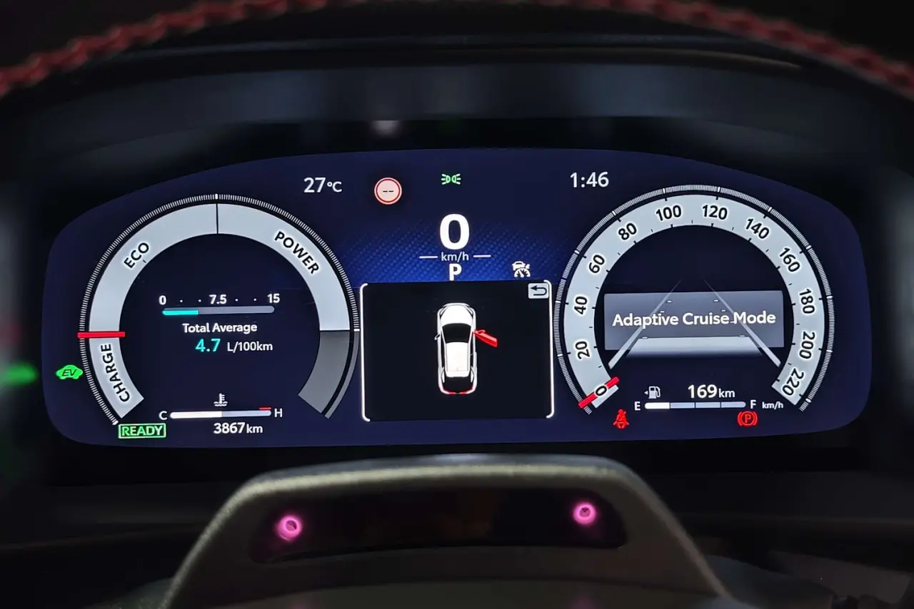 2025 Toyota C-HR Gallery Image 17