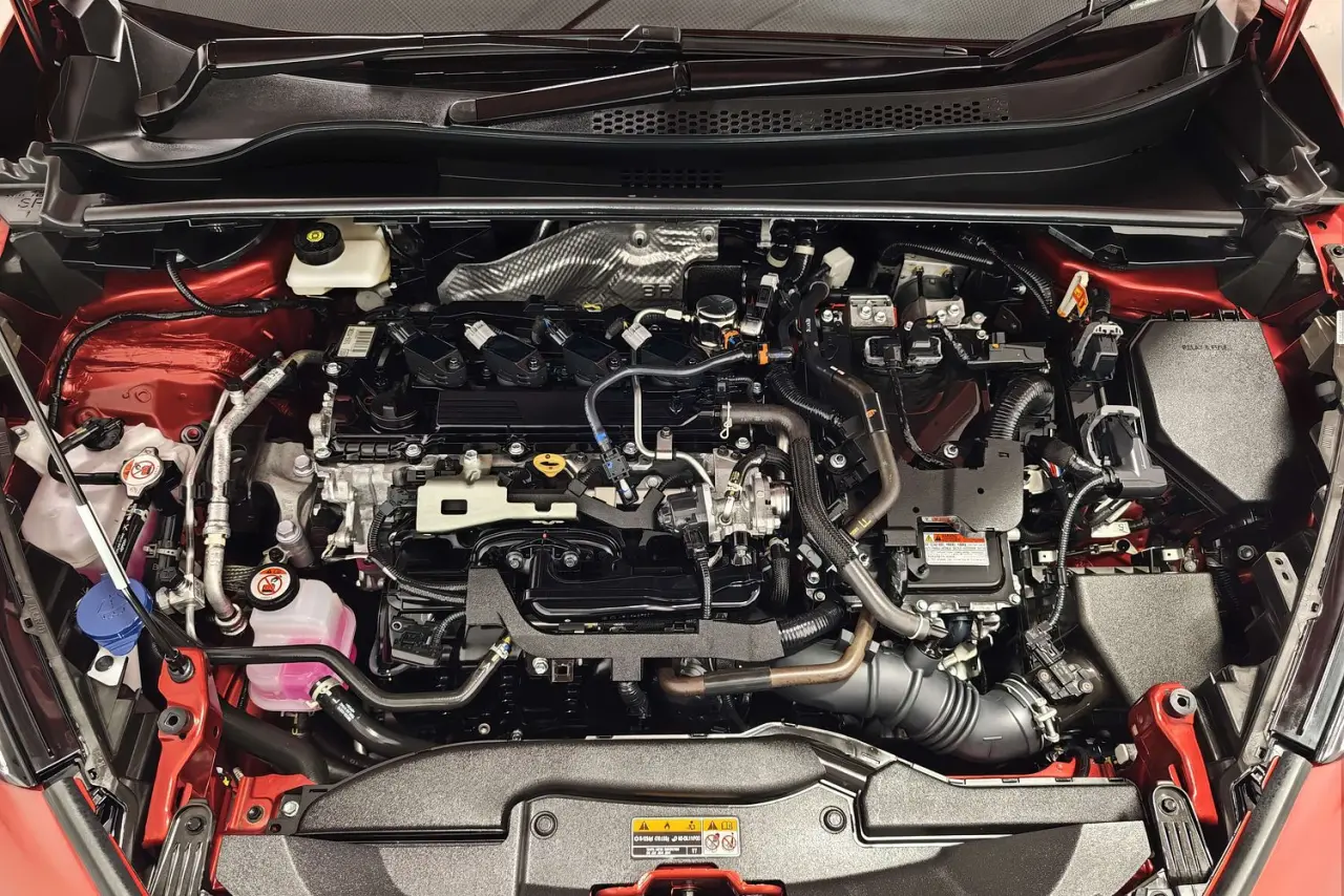 2025 Toyota C-HR Gallery Image 22