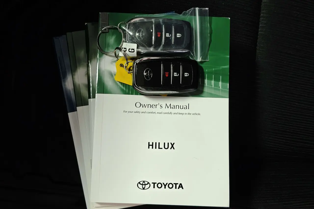 2025 Toyota Hilux Gallery Image 21