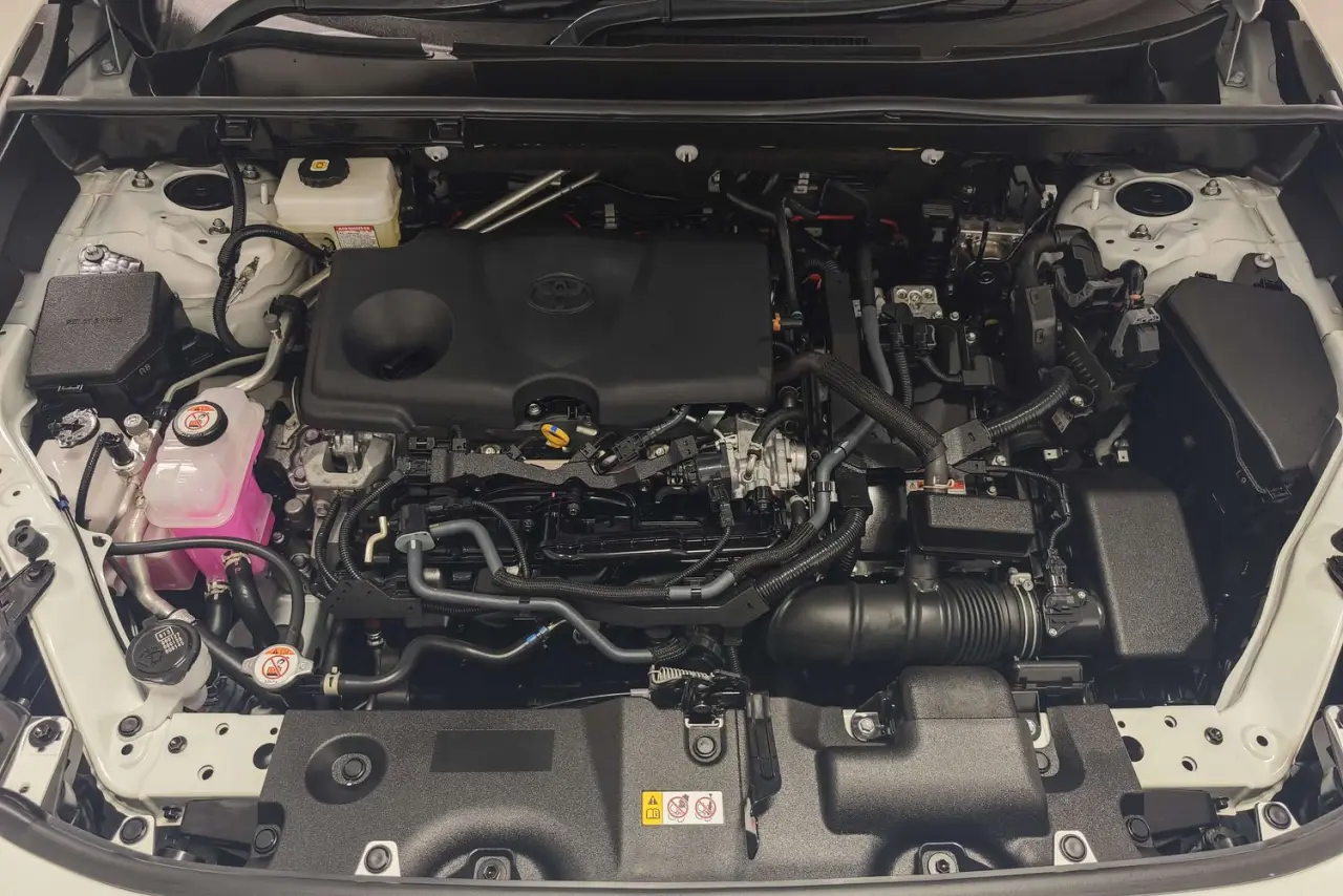 2025 Toyota RAV4 Gallery Image 22