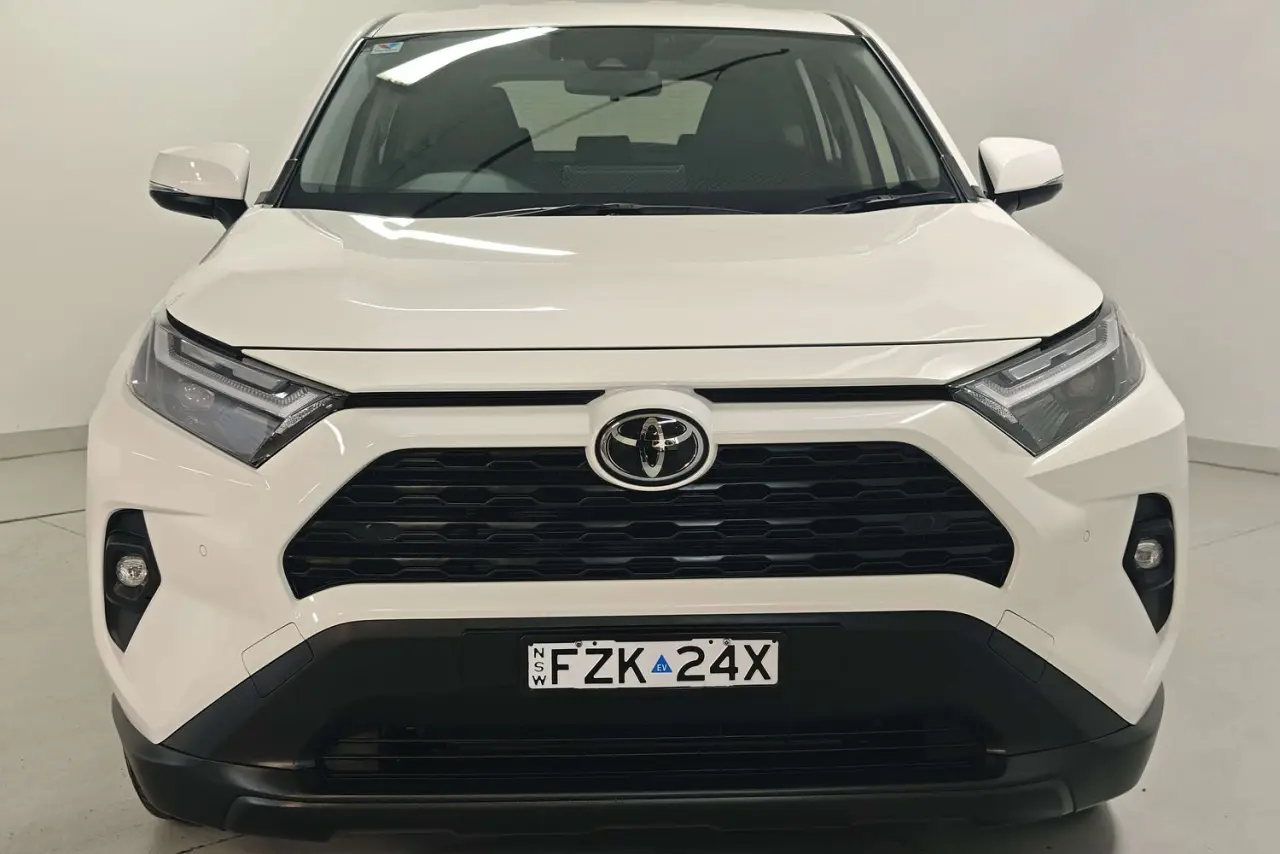 2025 Toyota RAV4 Gallery Image 3