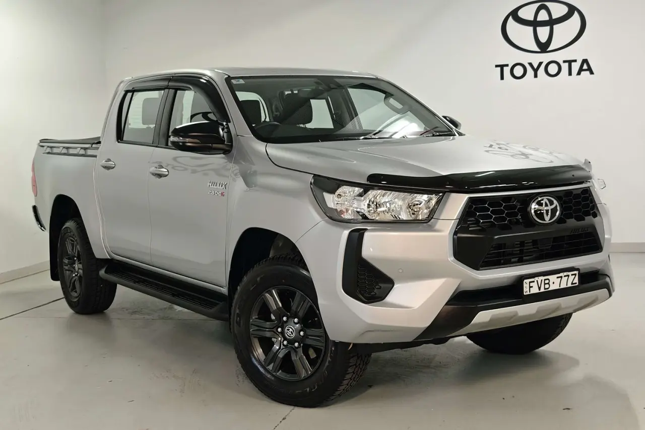 2025 Toyota Hilux Gallery Image 1