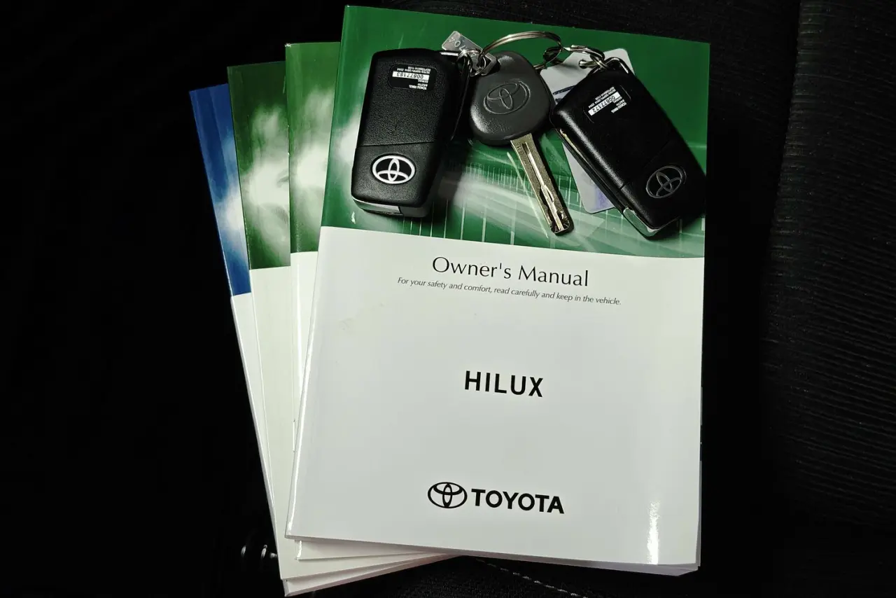 2025 Toyota Hilux Gallery Image 21