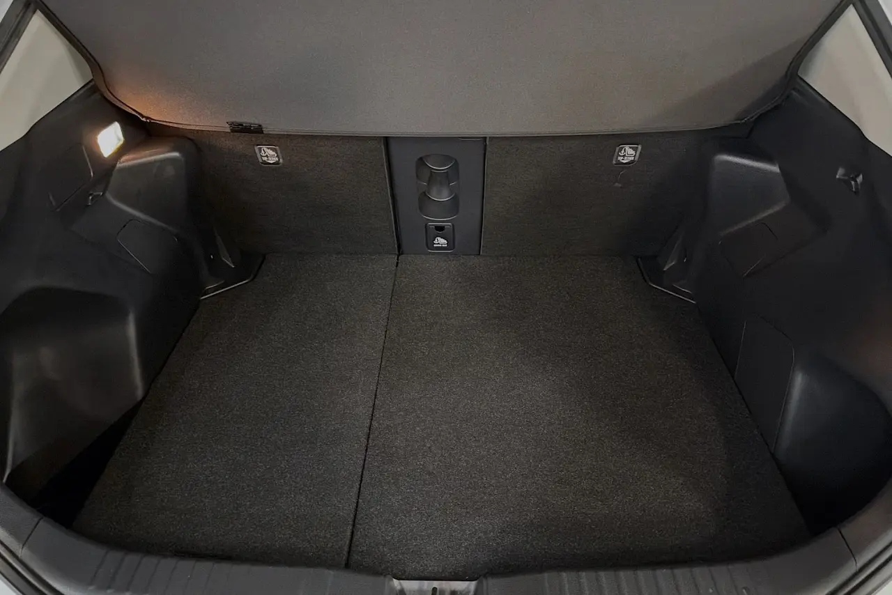 2025 Toyota Yaris Cross Gallery Image 27