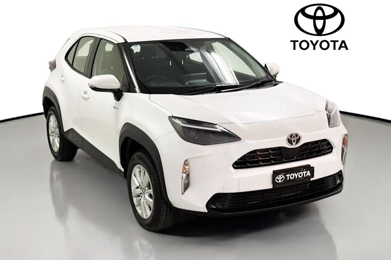 2025 Toyota Yaris Cross Gallery Image 30
