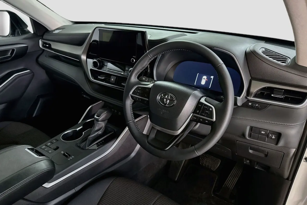 2025 Toyota Kluger Gallery Image 22