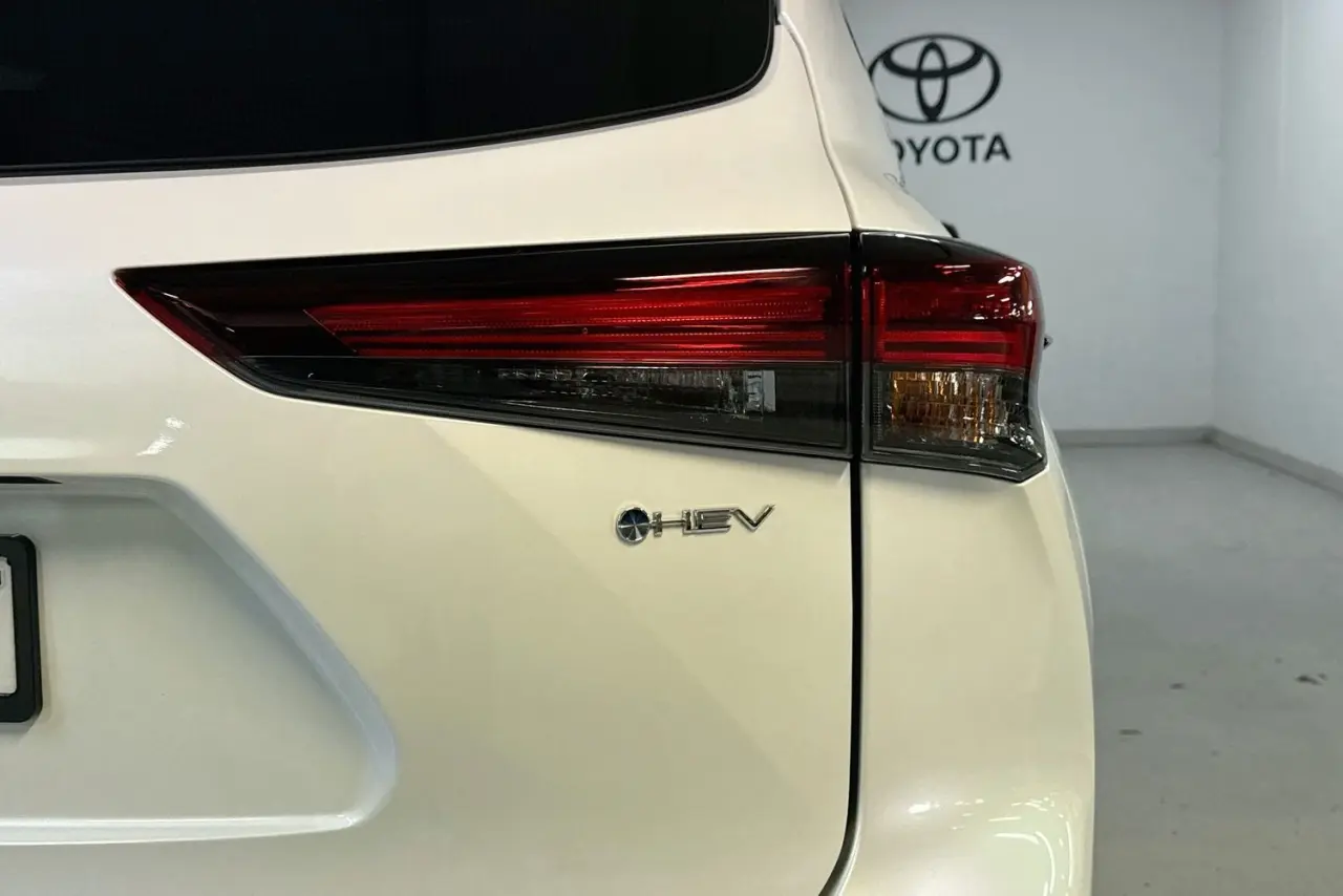 2025 Toyota Kluger Gallery Image 9