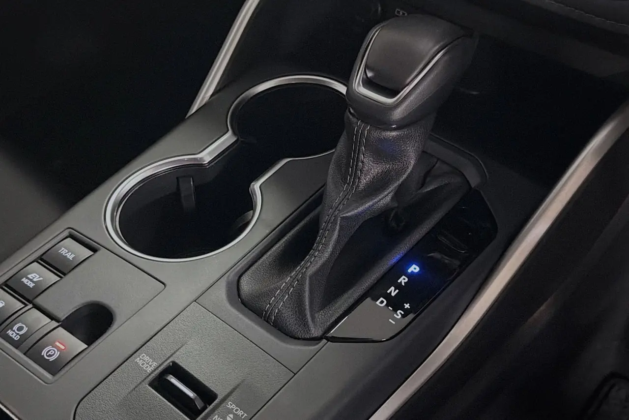 2025 Toyota Kluger Gallery Image 17