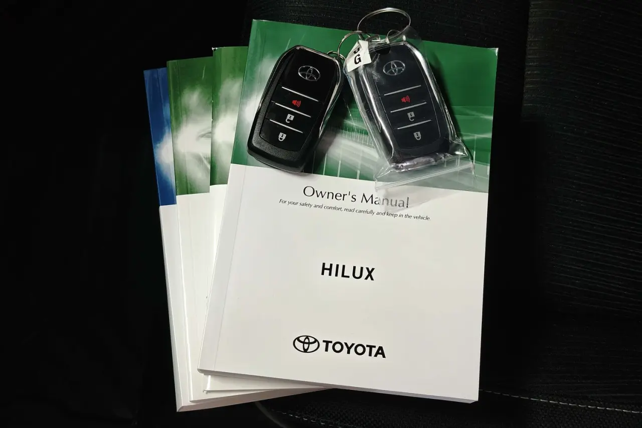 2025 Toyota Hilux Gallery Image 21