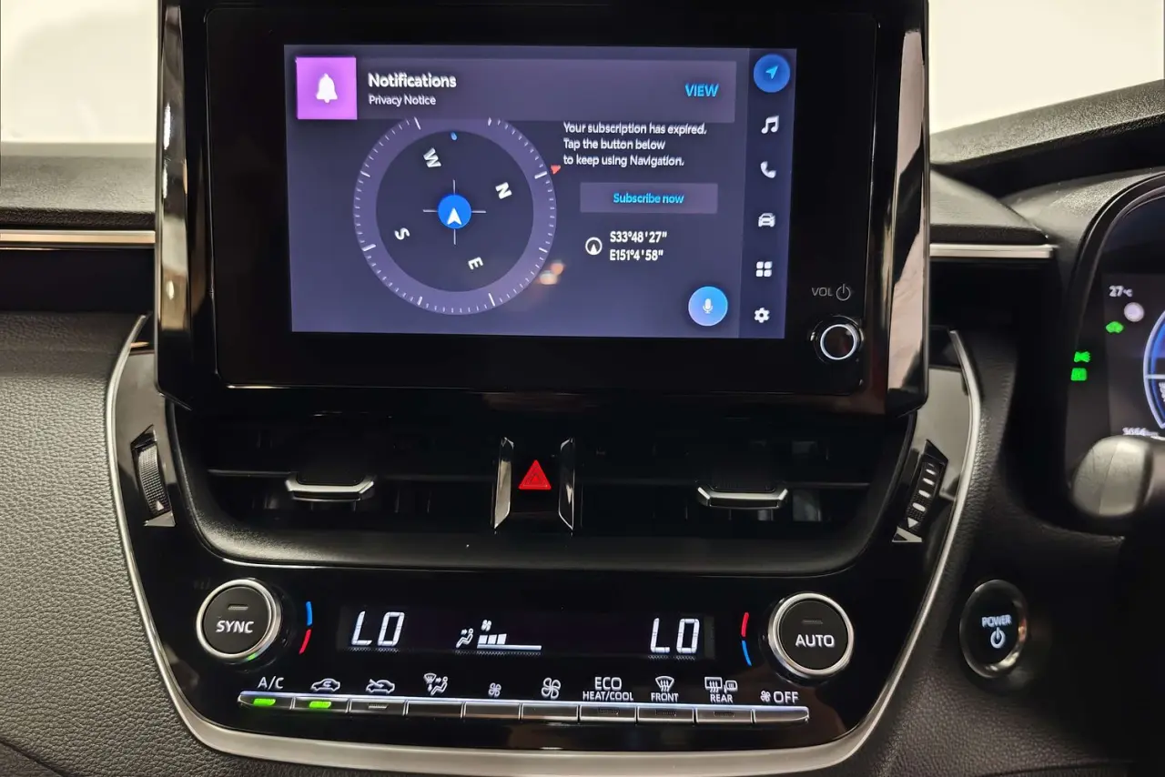 2025 Toyota Corolla Gallery Image 18