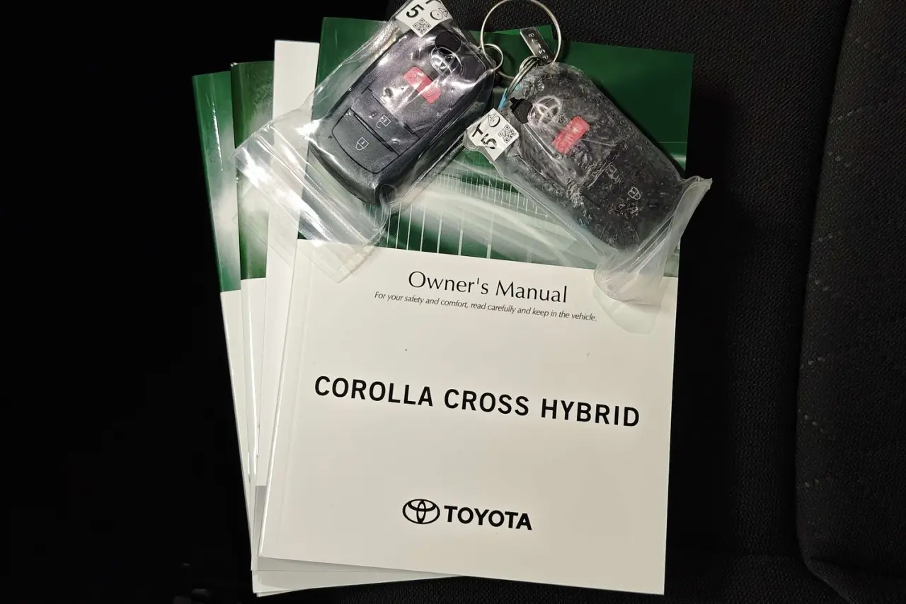 2025 Toyota Corolla Cross Gallery Image 21