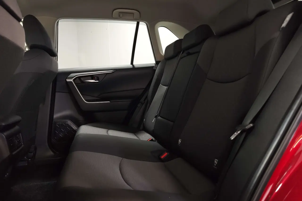 2025 Toyota RAV4 Gallery Image 13