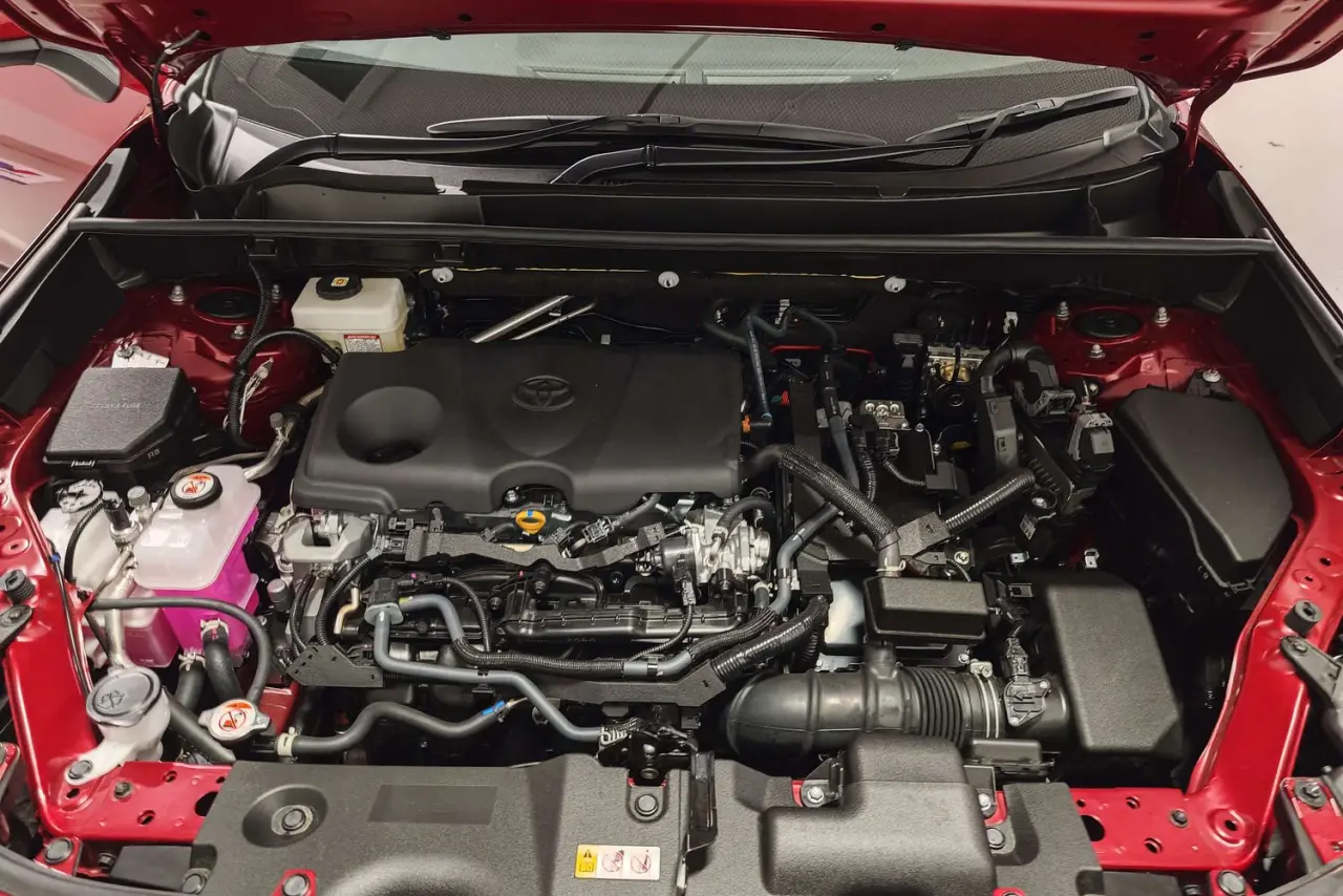 2025 Toyota RAV4 Gallery Image 22