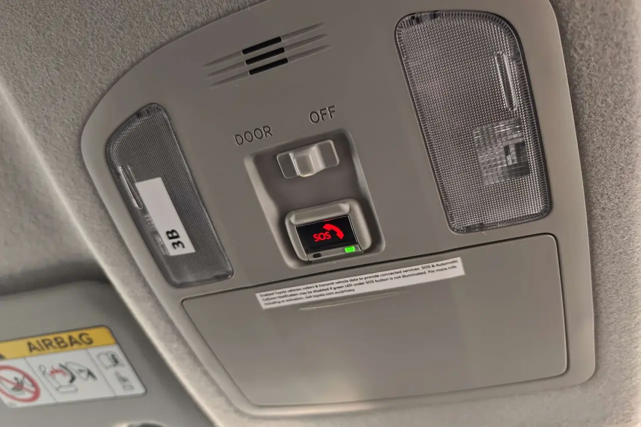 2025 Toyota Hilux Gallery Image 20