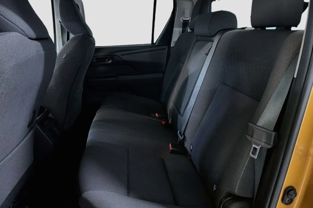 2026 Toyota Hilux Gallery Image 26