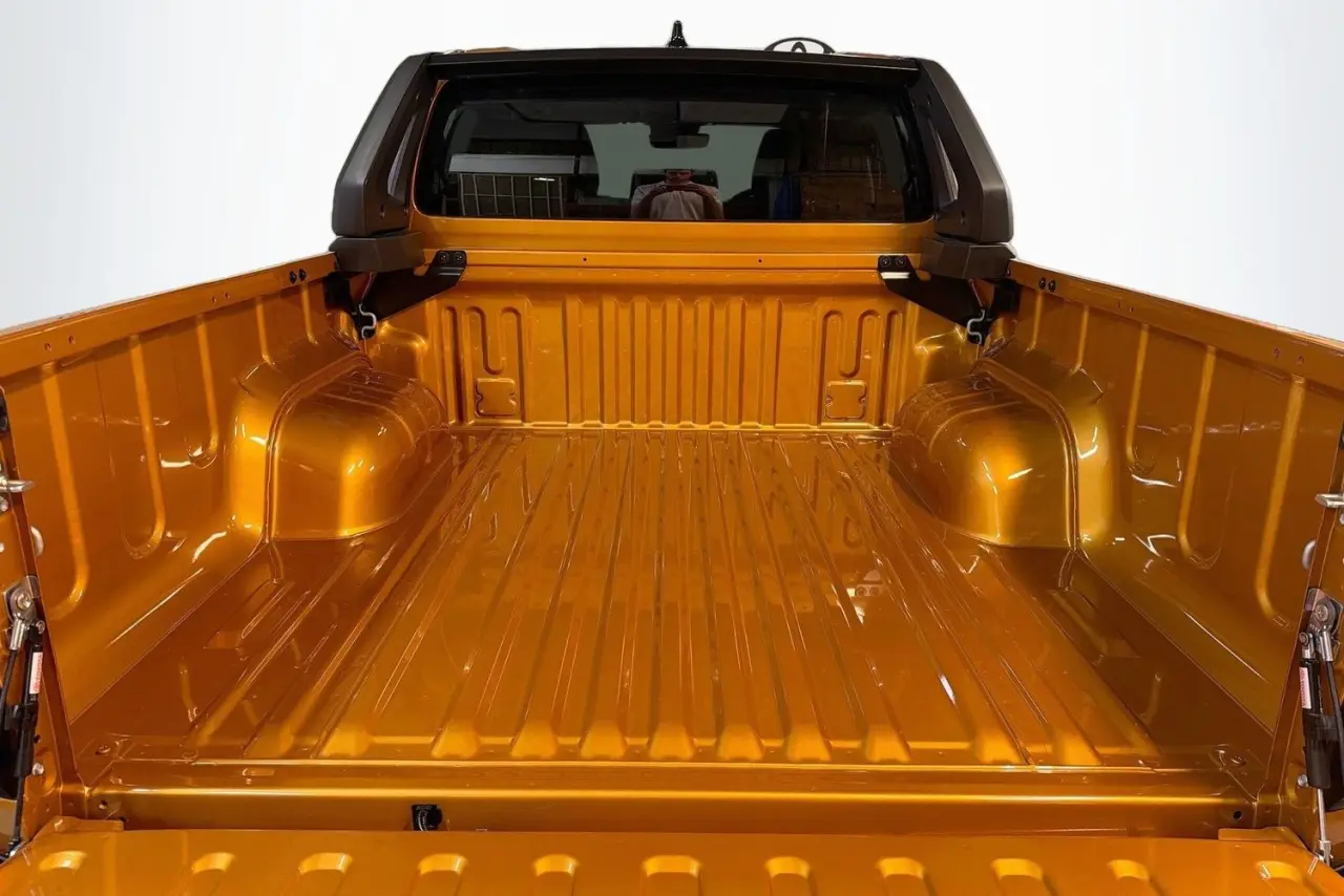 2026 Toyota Hilux Gallery Image 27