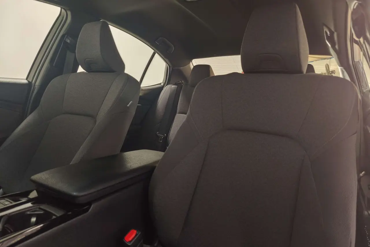 2025 Toyota Camry Gallery Image 15