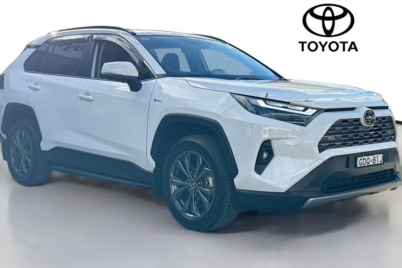 2025 Toyota RAV4 Image