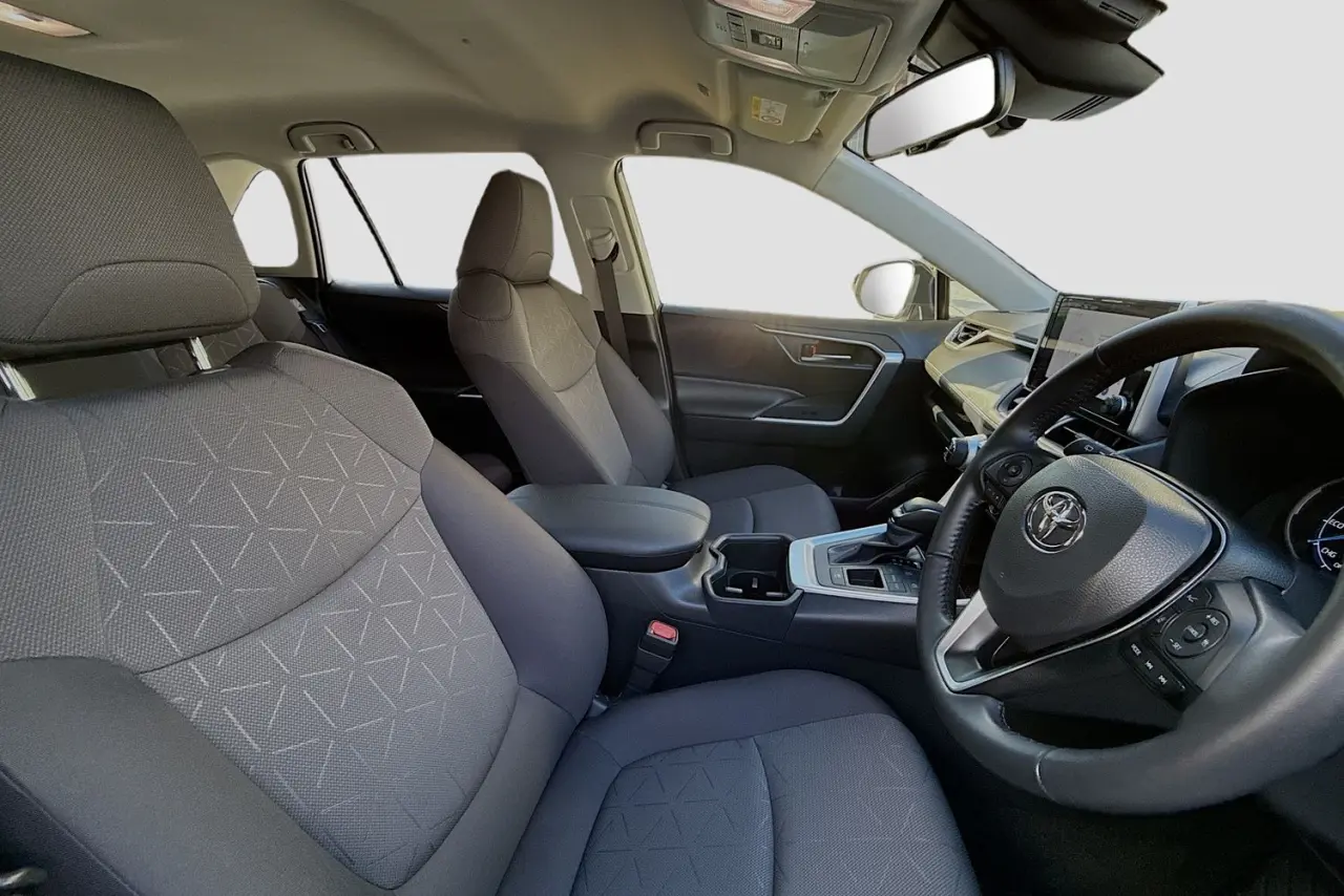 2025 Toyota RAV4 Gallery Image 12