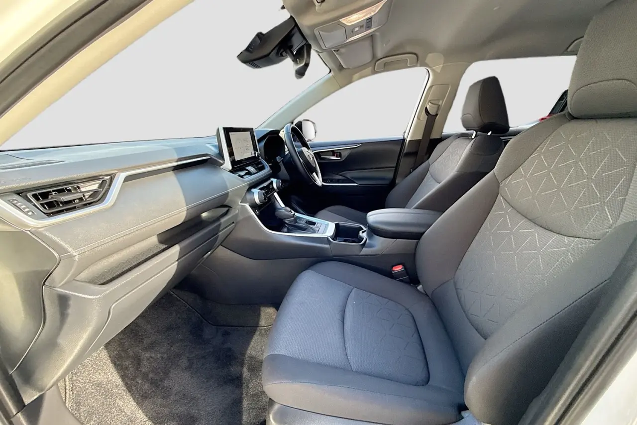 2025 Toyota RAV4 Gallery Image 23