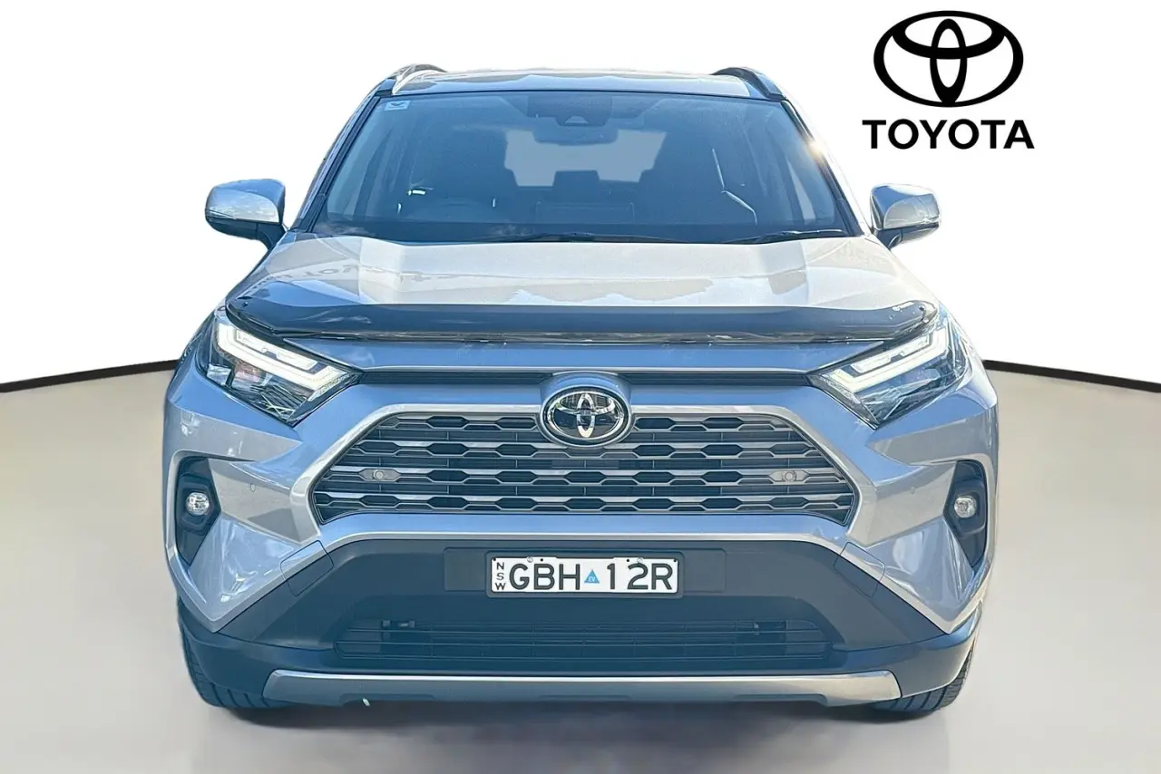 2025 Toyota RAV4 Gallery Image 2