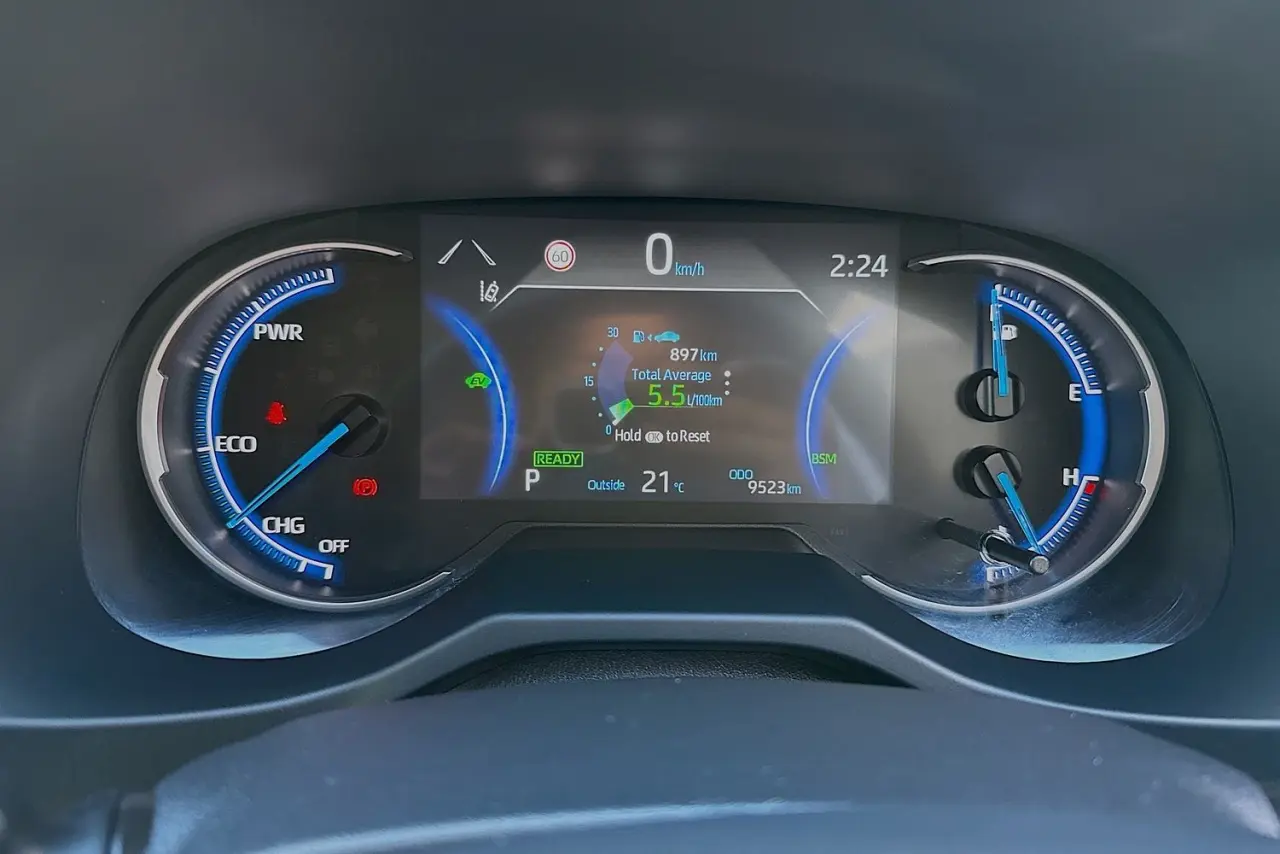 2025 Toyota RAV4 Gallery Image 20
