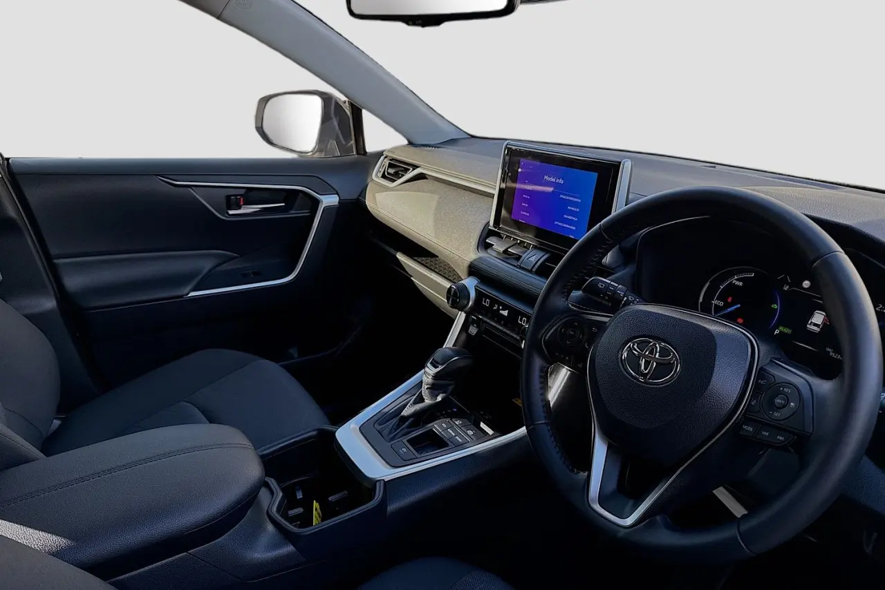 2025 Toyota RAV4 Gallery Image 21