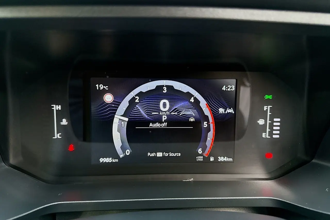 2025 Toyota Hilux Gallery Image 21