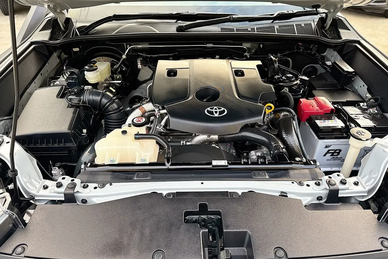 2025 Toyota Hilux Gallery Image 28