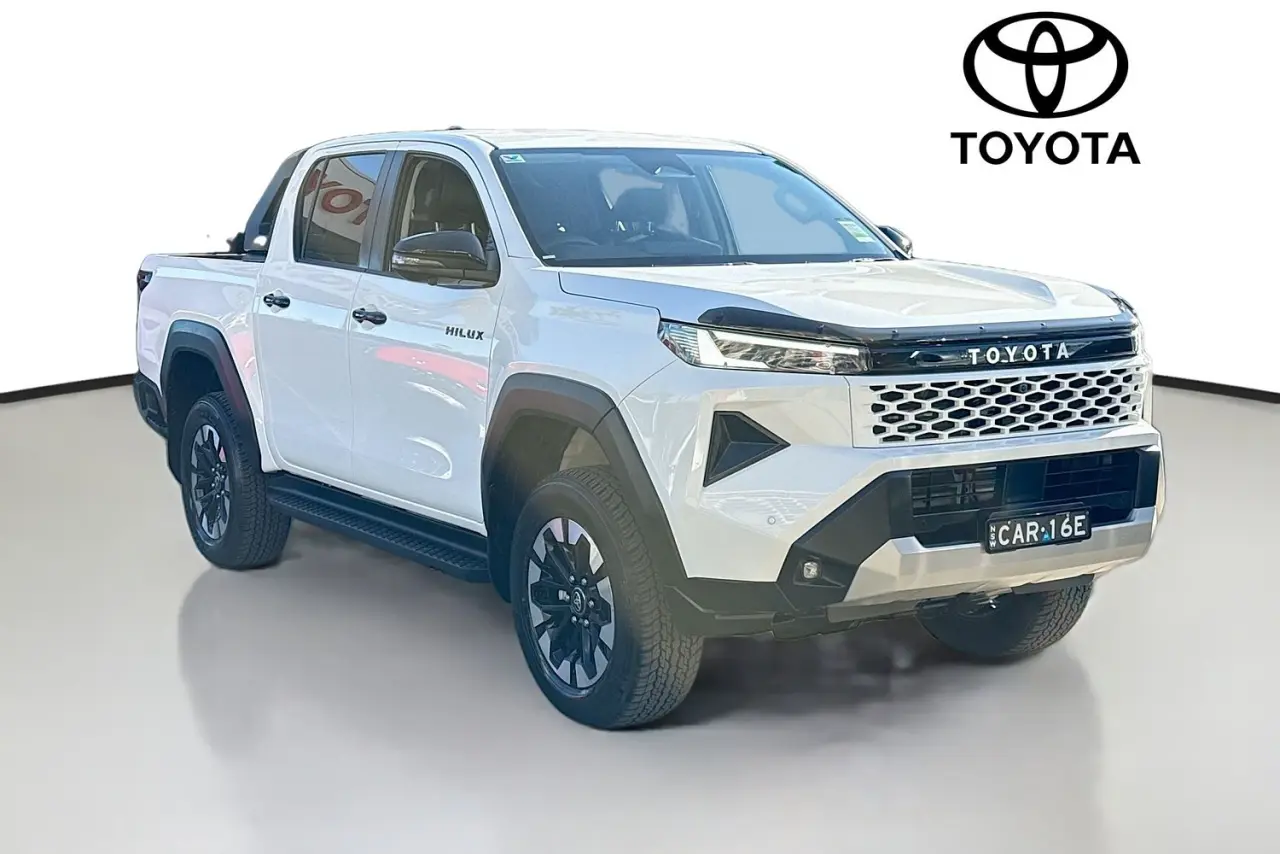 2025 Toyota Hilux Image