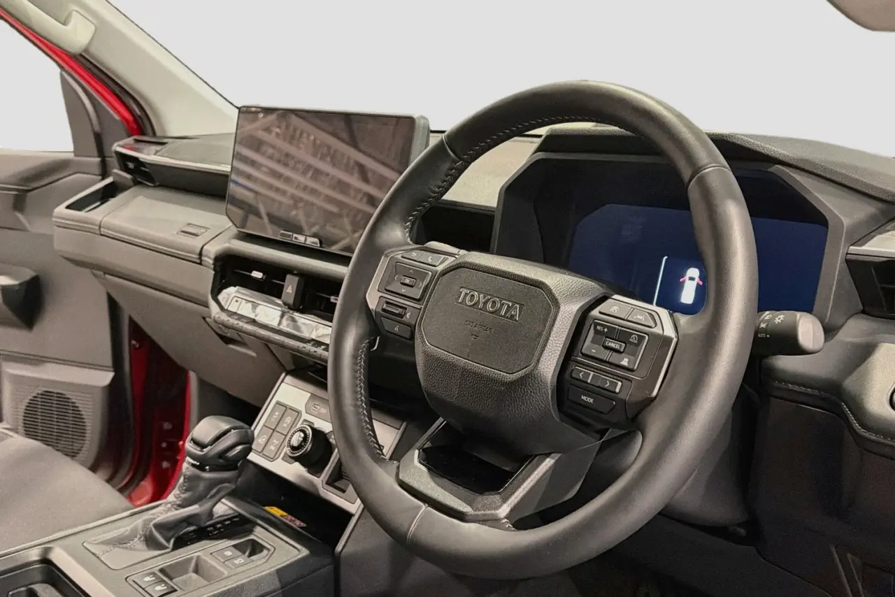 2026 Toyota Hilux Gallery Image 14