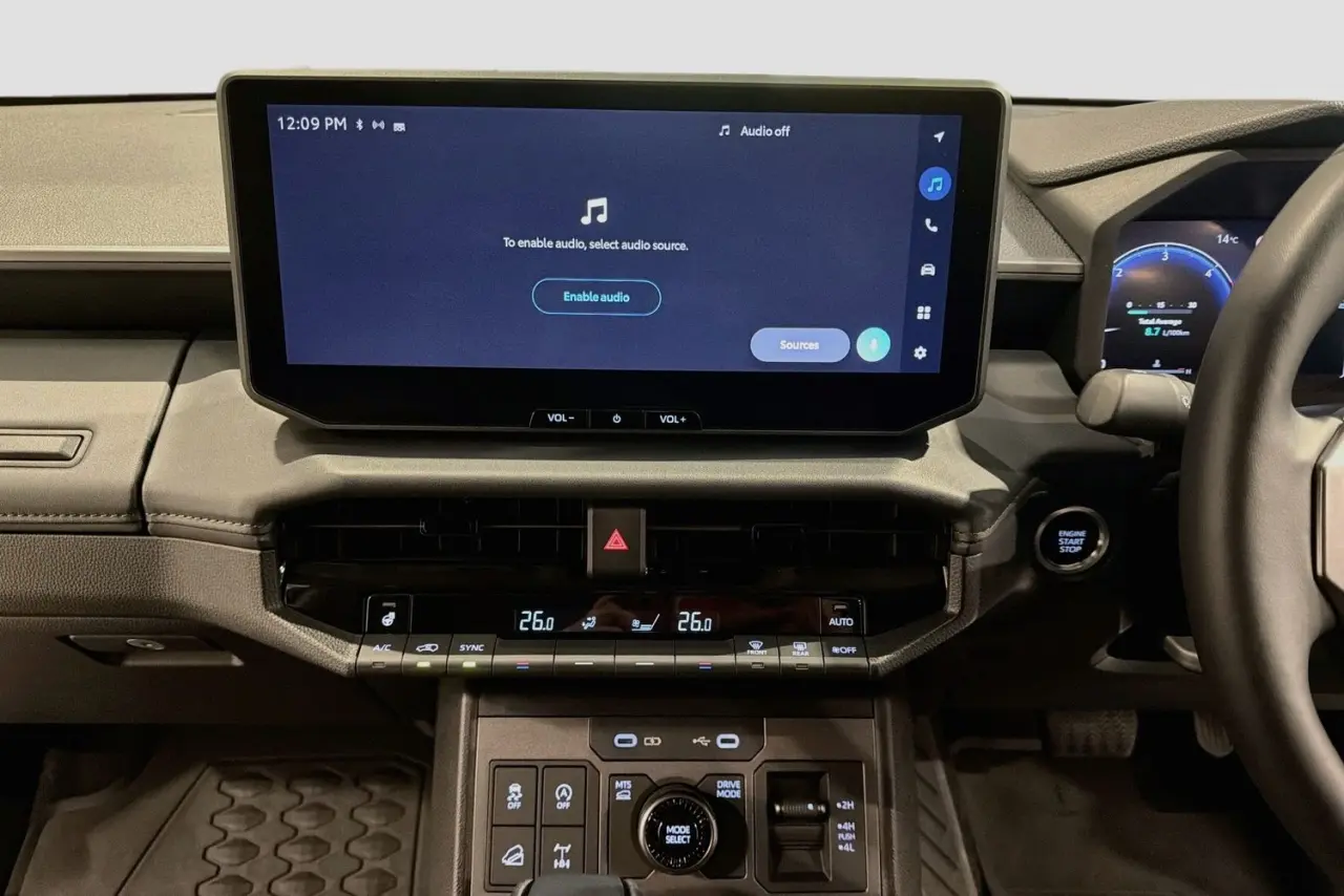 2026 Toyota Hilux Gallery Image 15