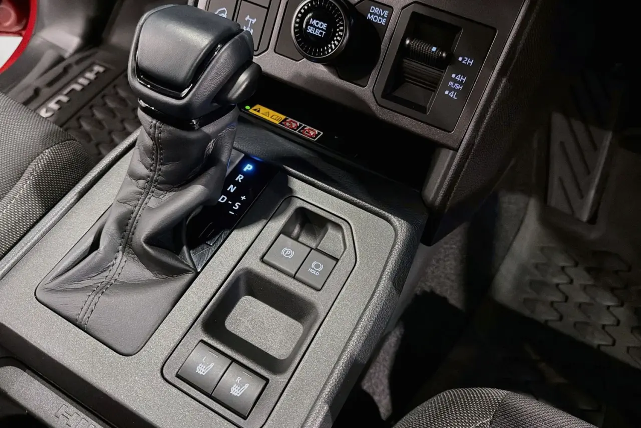 2026 Toyota Hilux Gallery Image 18