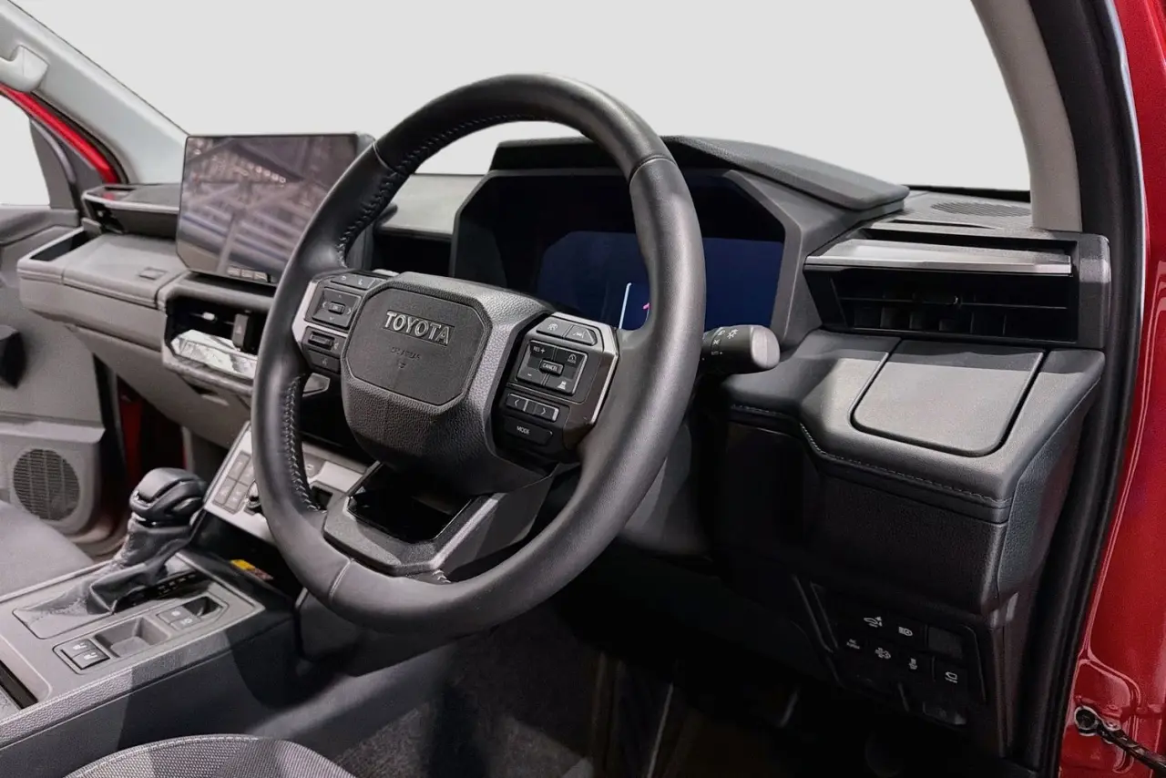 2026 Toyota Hilux Gallery Image 23