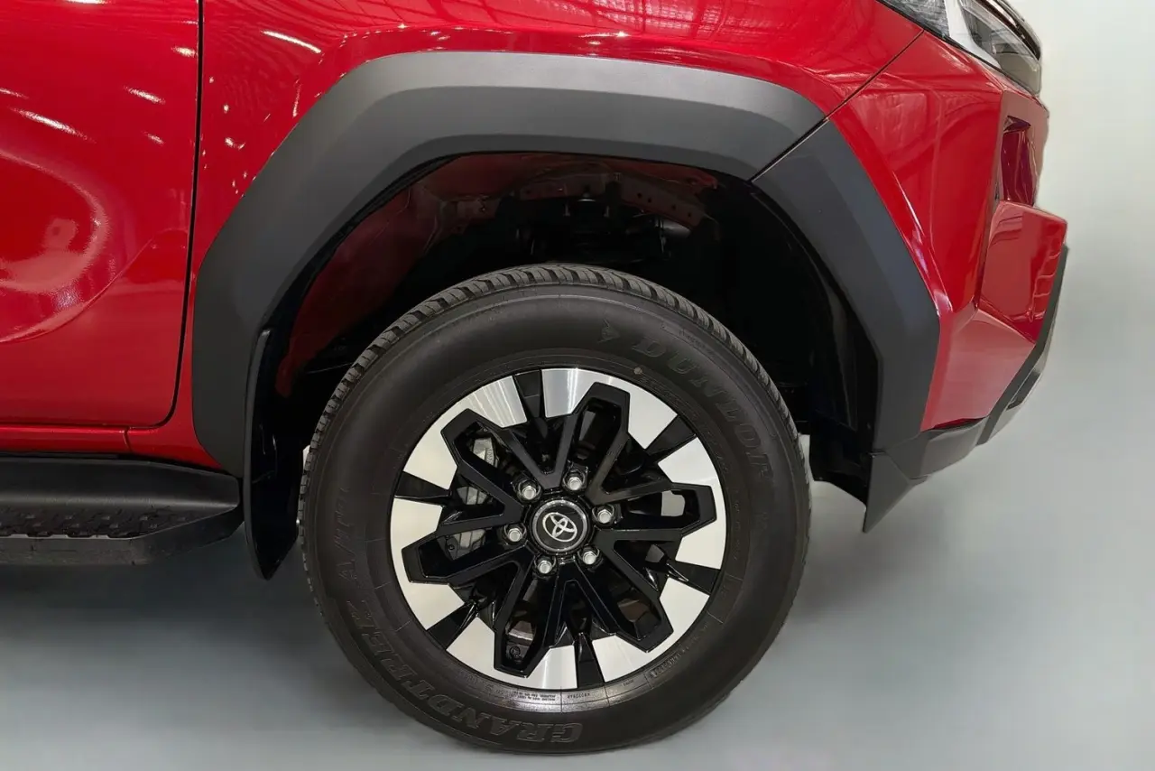 2026 Toyota Hilux Gallery Image 28