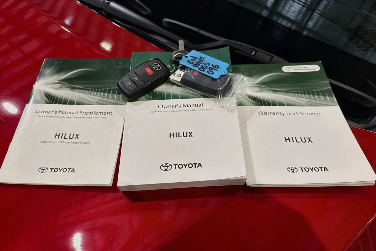 2026 Toyota Hilux Gallery Image 30