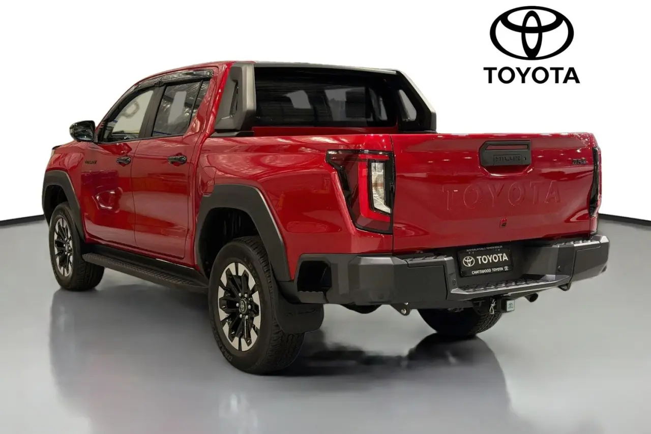 2026 Toyota Hilux Gallery Image 6
