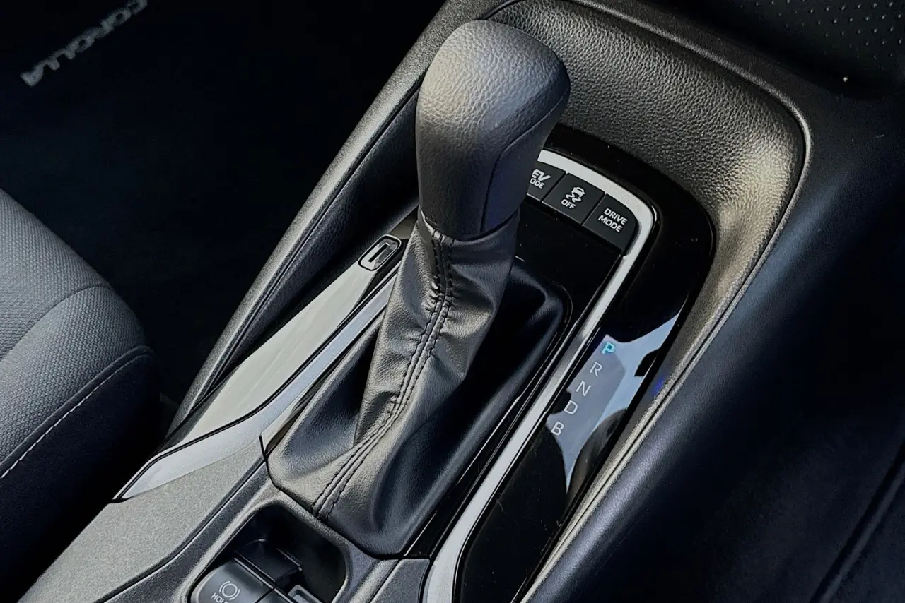 2025 Toyota Corolla Gallery Image 17